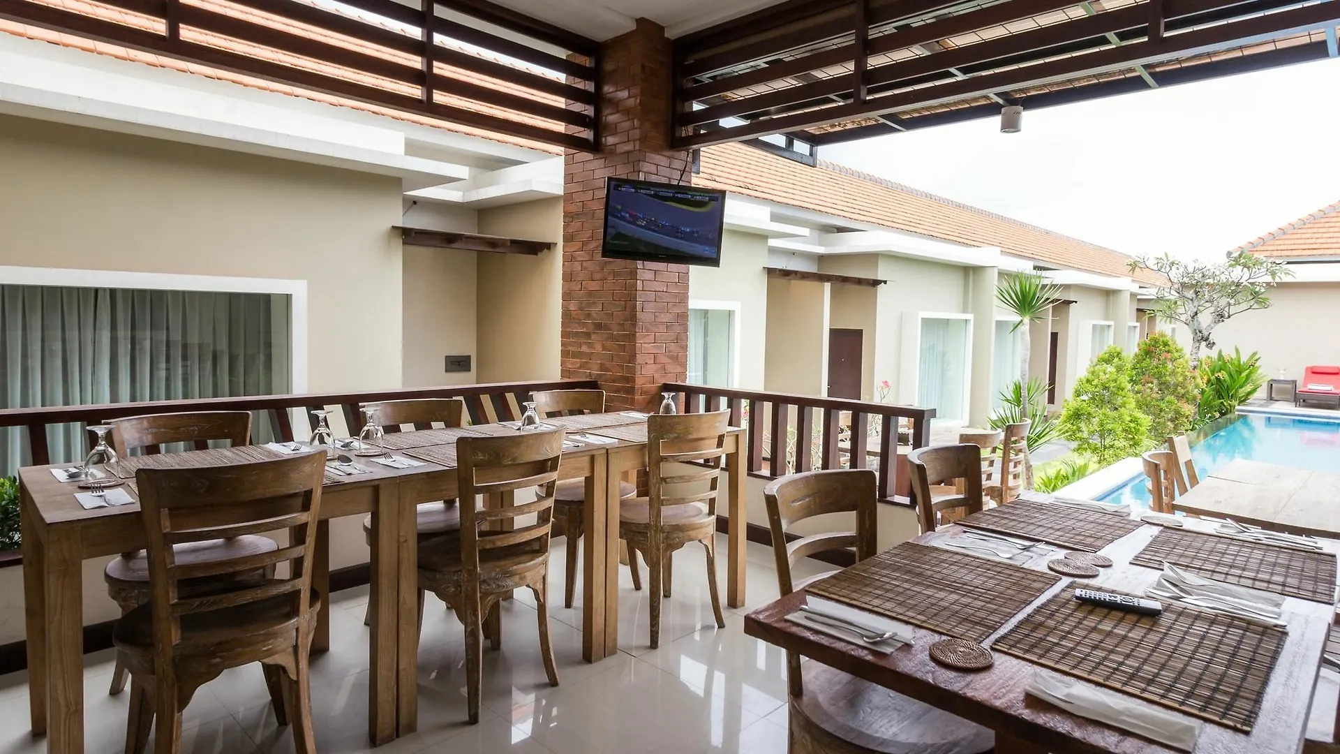 Reddoorz @ Nakula Seminyak 2 Guest House Kuta  3*, Legian (Bali)